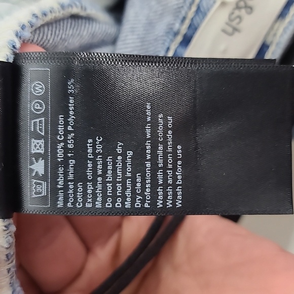 BA&SH Astel Jeans Straight Cut Offs in Indigo Size 2 - Picture 4 of 16